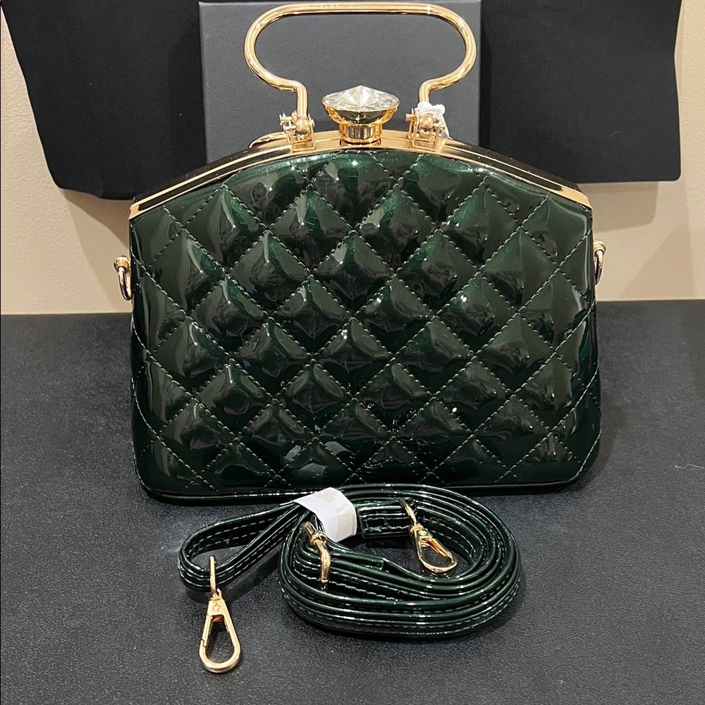 La Terre | Quilted Emerald Green Handbag w/ Crossbody Strap